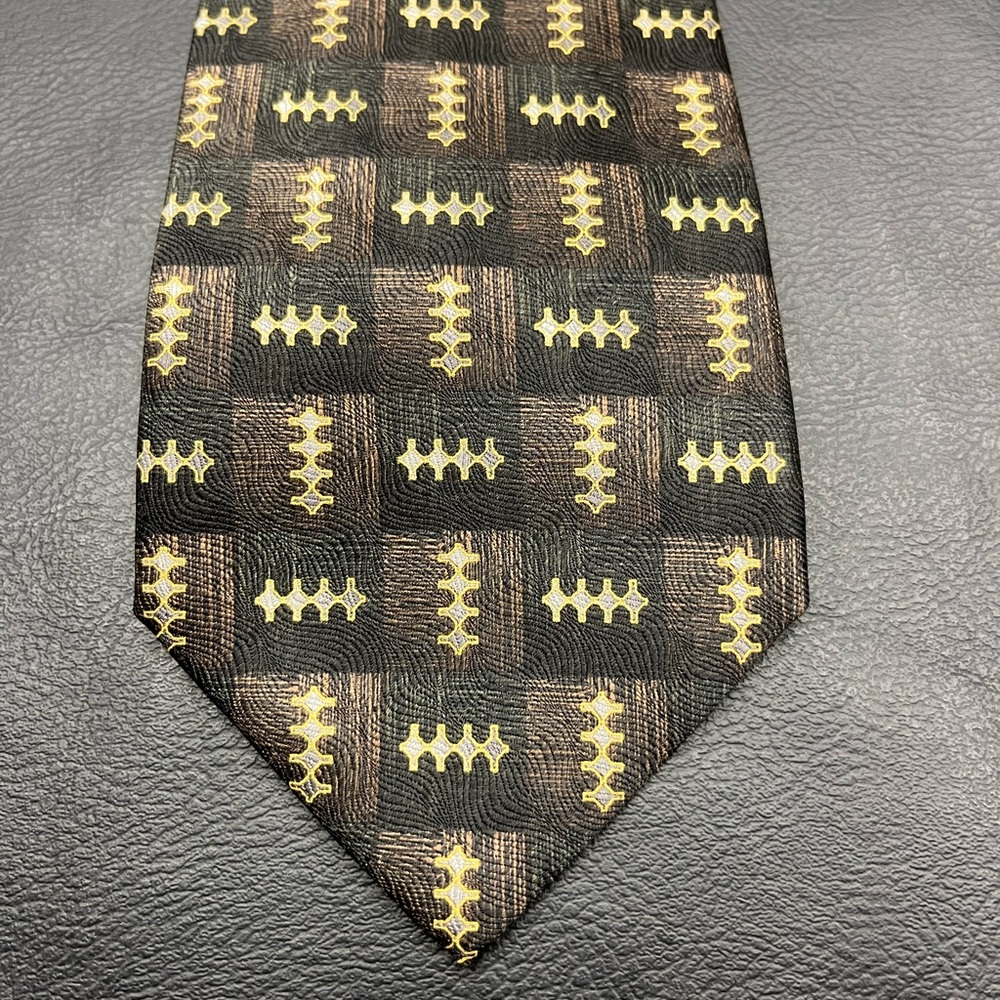 Mosaic silk tie - worm once - like new